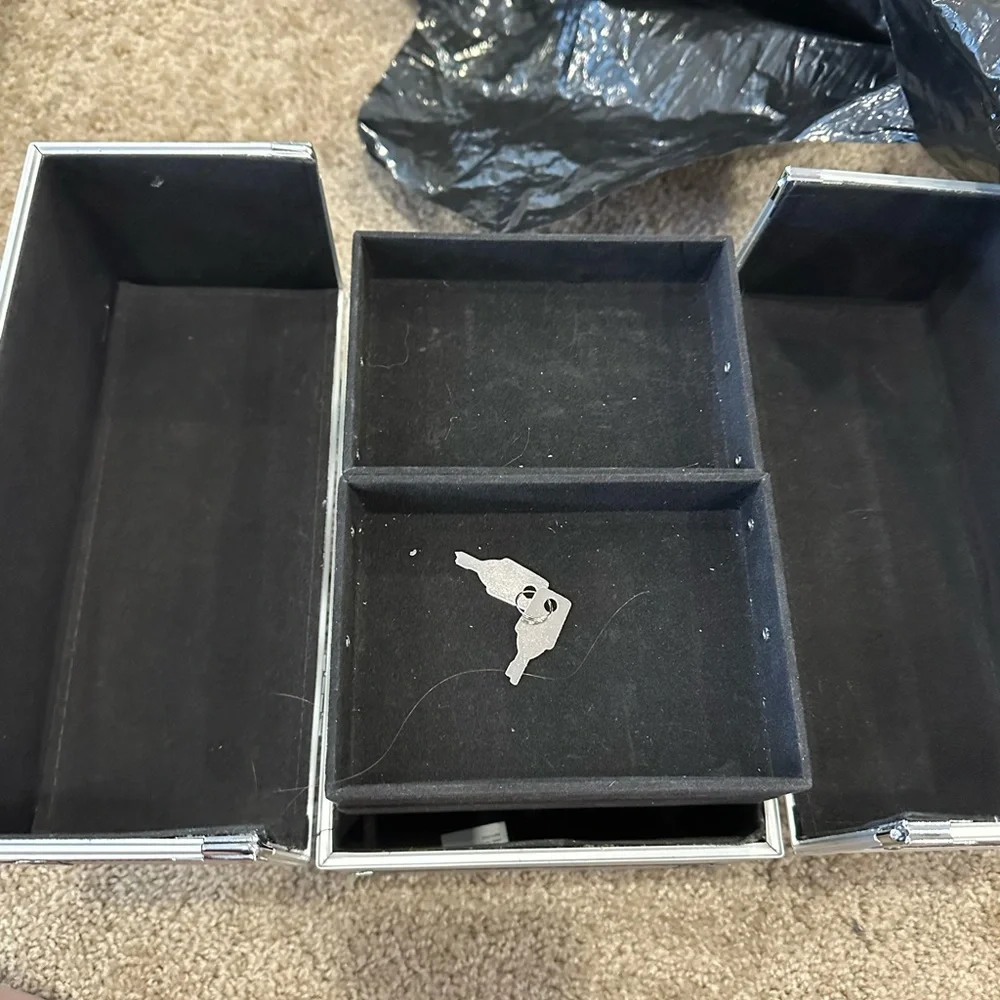 Black and Silver Makeup Organizer Case
